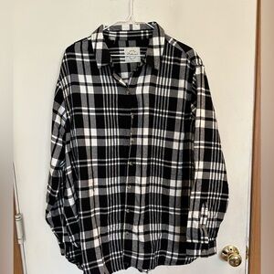Jack’s girlfriend New York xxl black and white button up flannel